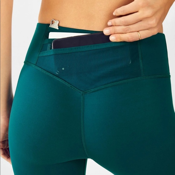 Fabletics Trinity High Waisted Pocket Capri Motion365 Teal - Picture 4 of 6
